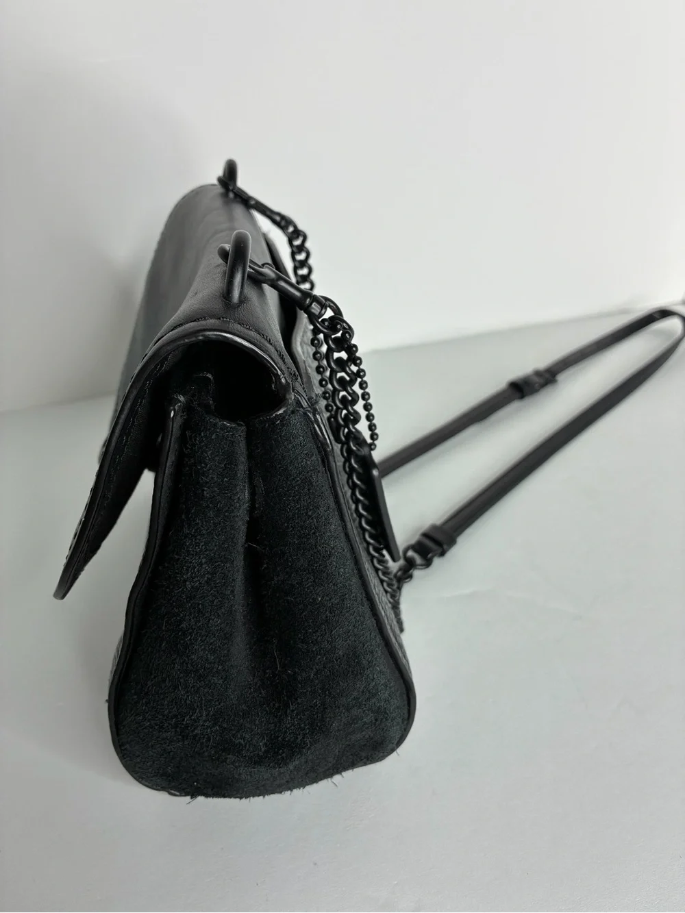 Coach Black Leather Crossbody Bag - Classic Everyday Carry